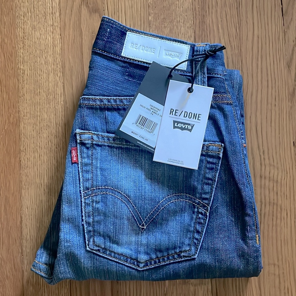 Brand new Levi’s RE/DONE High Rise Ankle Crop 24 x 27 Indigo